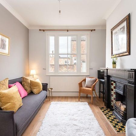 Charming Base For 5 Near Bishy Rd Pass The Keys Apartment Йорк Екстериор снимка