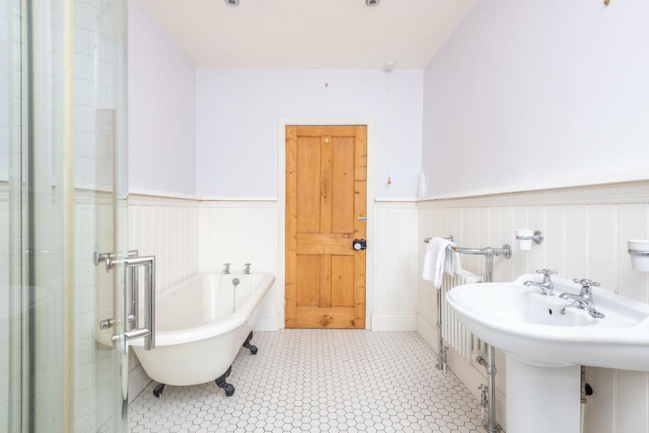 Charming Base For 5 Near Bishy Rd Pass The Keys Apartment Йорк Екстериор снимка