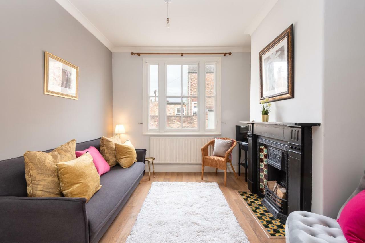 Charming Base For 5 Near Bishy Rd Pass The Keys Apartment Йорк Екстериор снимка