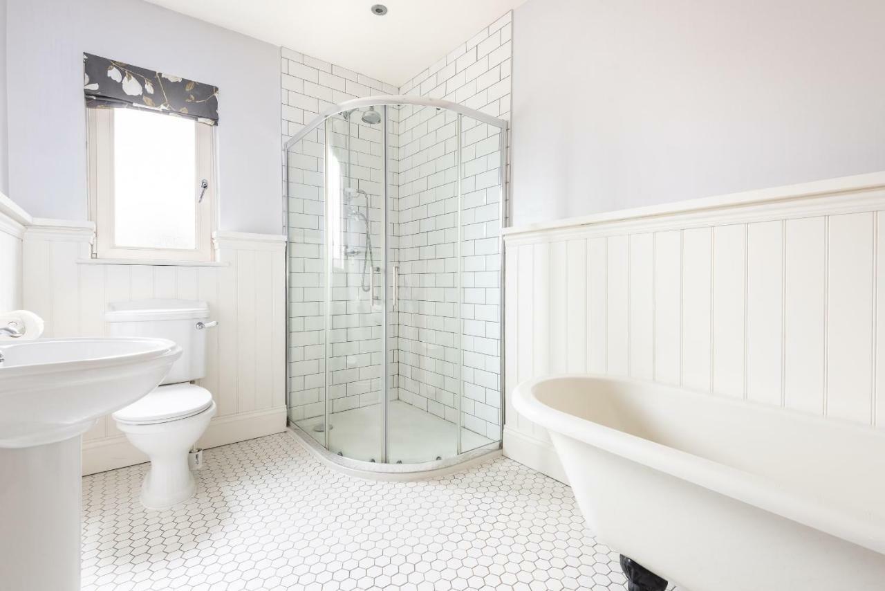 Charming Base For 5 Near Bishy Rd Pass The Keys Apartment Йорк Екстериор снимка